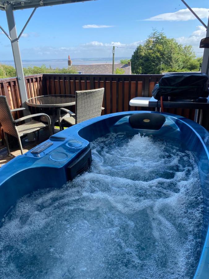 Acorns Luxury Glamping Holywell (Flintshire)