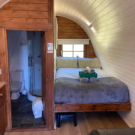Acorns Luxury Glamping Hotel Holywell  Exterior photo