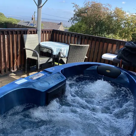 Acorns Luxury Glamping Hotel Holywell  Exterior photo