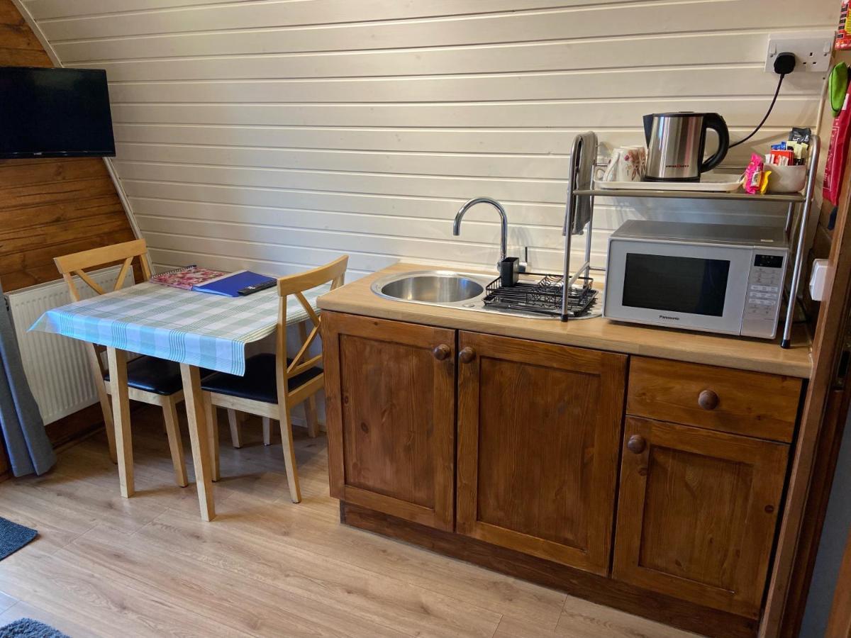 Acorns Luxury Glamping Campsite *